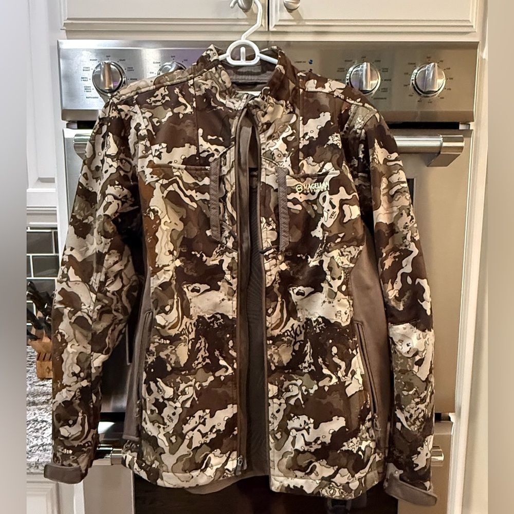 M4- Magellan outdoors, men’s camo jacket with hidden zipper pockets